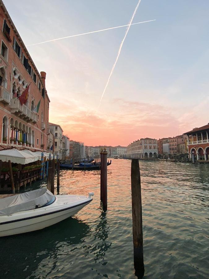 Friari Suite-Luxury Apt. Close To Rialto Bridge Venice Luaran gambar