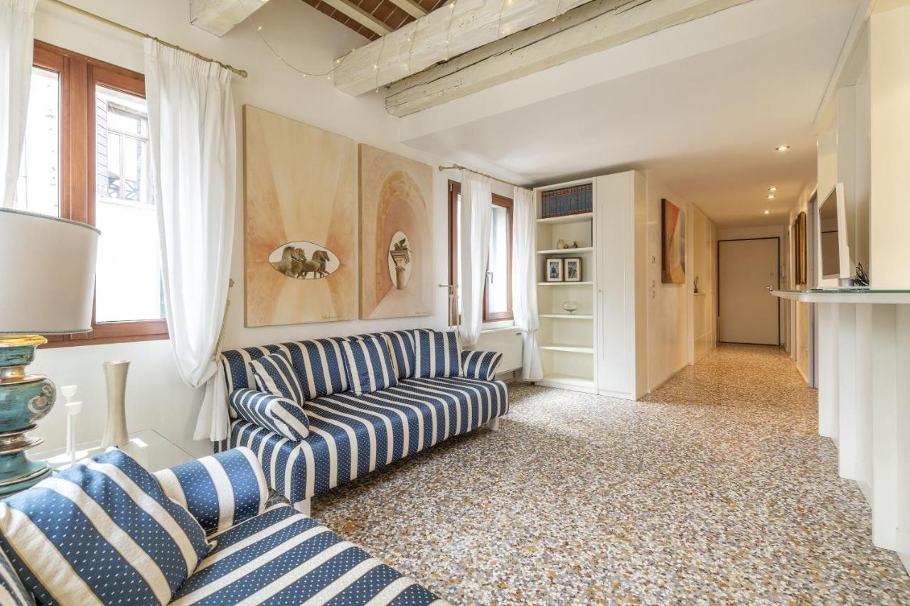 Friari Suite-Luxury Apt. Close To Rialto Bridge Venice Luaran gambar