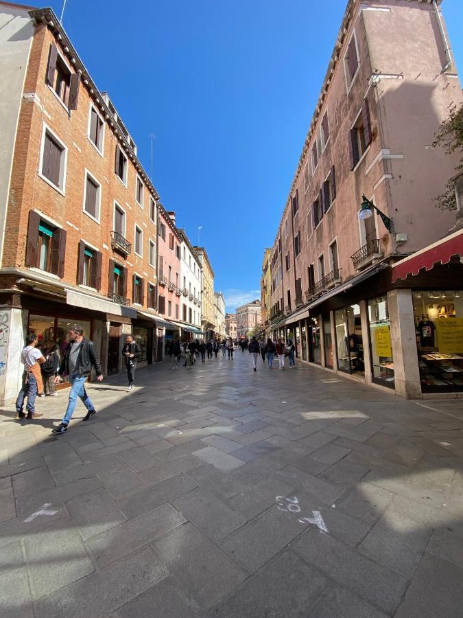 Friari Suite-Luxury Apt. Close To Rialto Bridge Venice Luaran gambar